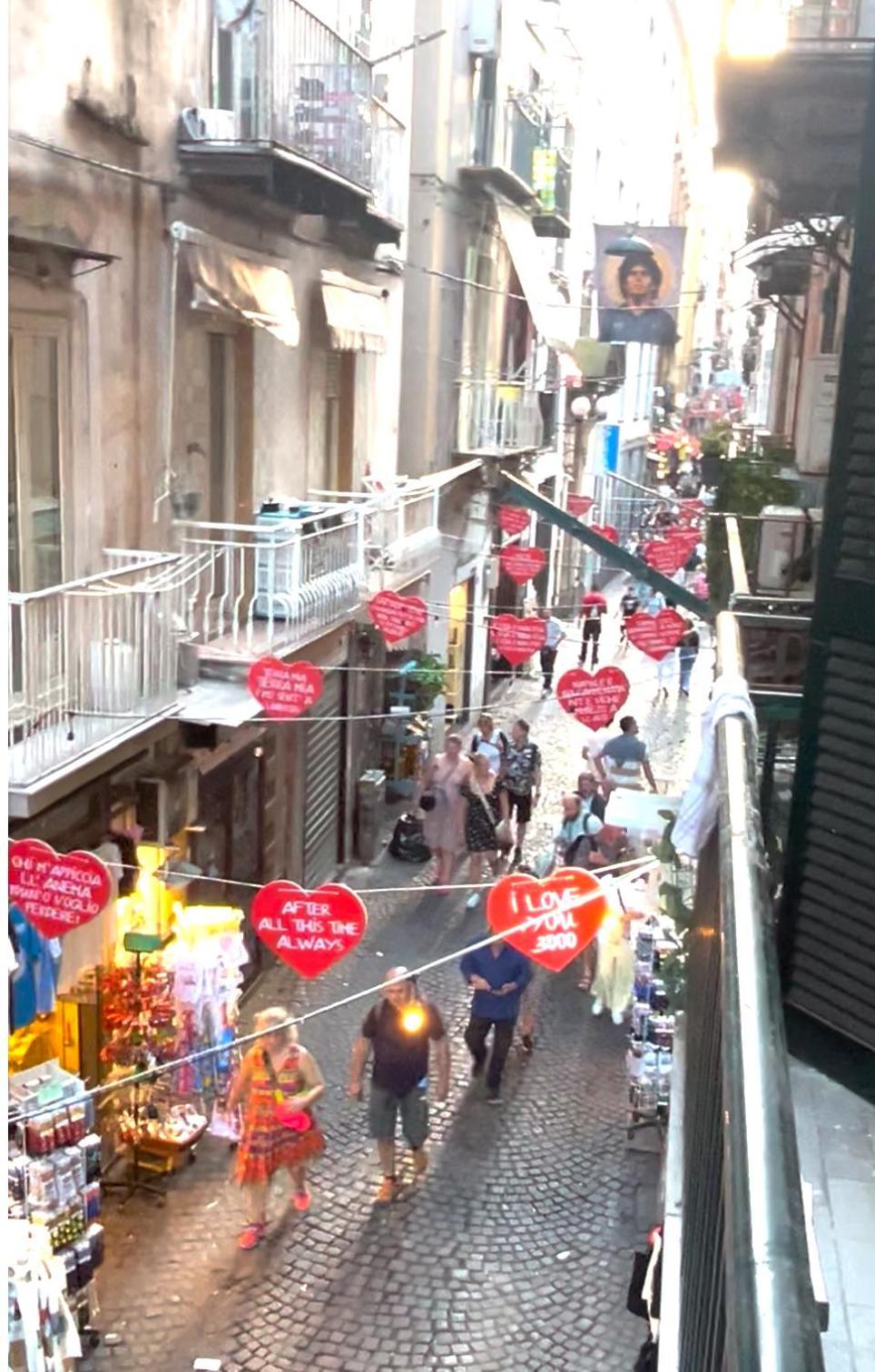 La Casa Di Patta A Spaccanapoli Buitenkant foto