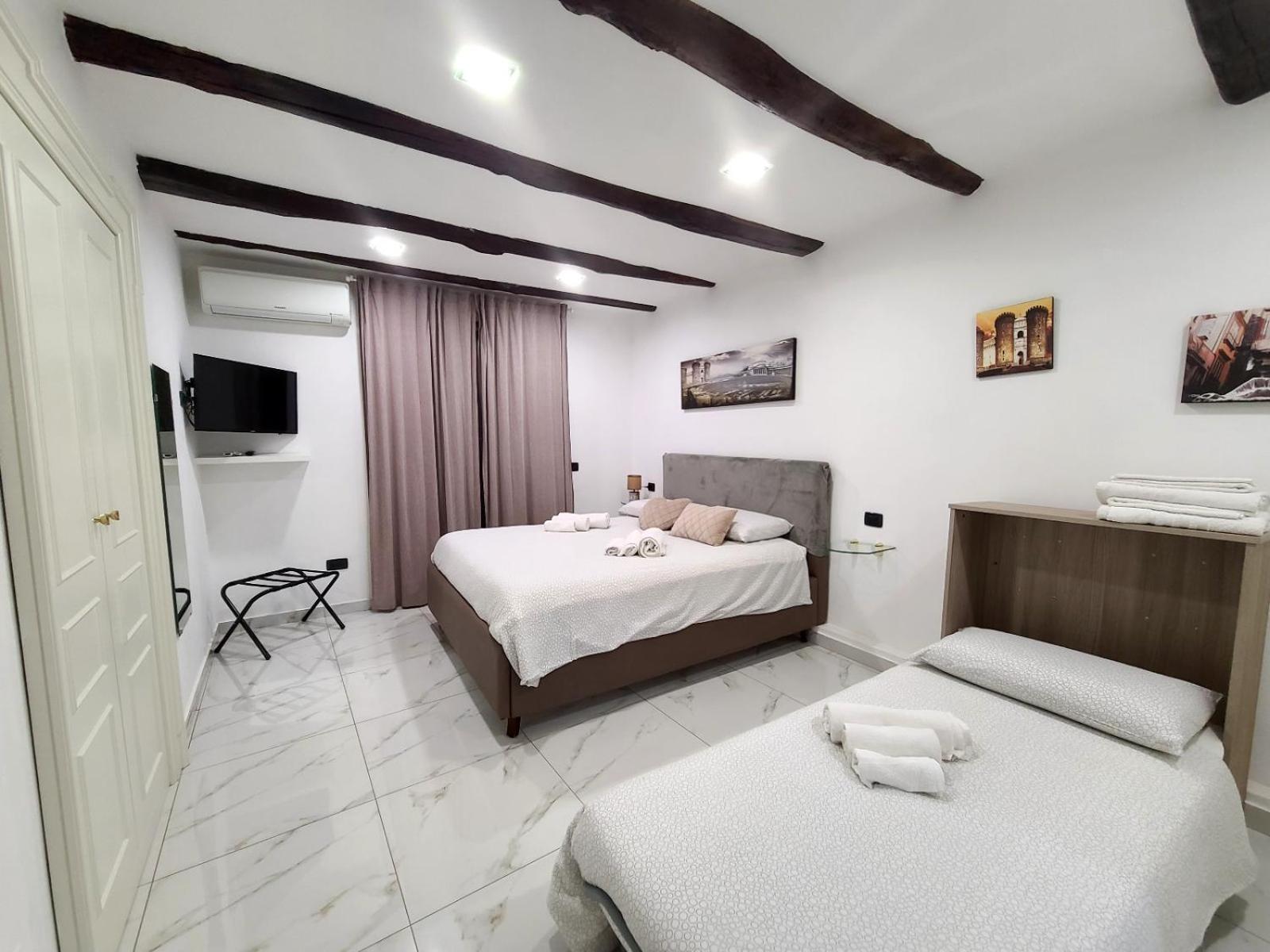 La Casa Di Patta A Spaccanapoli Buitenkant foto